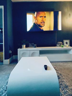 Living Room- click for photo gallery